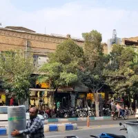 ملک تجاری بر خیابان جمهوری