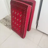 پشتی دستبافت