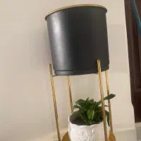 گلدان دو طبقه