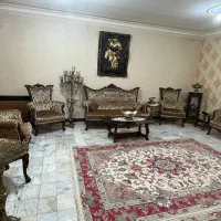 مبلمان سلطنتی با غذاخوری