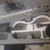 فروش ویولن و افکتور.