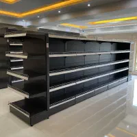 قفسه ی وسط