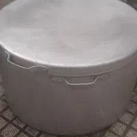دیگ الومنیومی