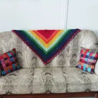 رومیزی و رو کرسی های قلاب بافی.رویه کوسن قلاب بافی