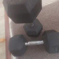 جفت دمبل ۱۵ کیلویی