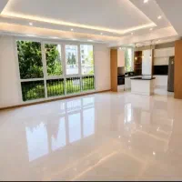 تسلیحات/ ۶۲ متر / ۲ خوابه/ پارکینگ غیر / شیک