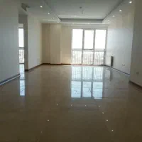 ۱۰۵متر. کلید نخورده. فول امکانات. تاپ لوکیشن