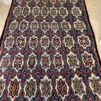 تعدای فرش دستباف کادویی