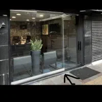 ۱۷مترمغازه ابتدای خیابان بیست متری امام خمینی