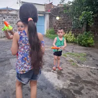مربی و کمک مربی و نیروی خدماتی