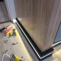 نصب قرنیز نوری تخصصی