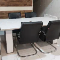صندلی چرم و استیل و میز ام دی آف