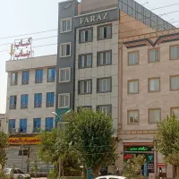 همکار خانم