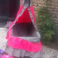 تخت نوزادی