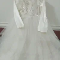 سلام لباس عروس تا ۱۰ سال هم اندازه بسیارنووتمیز