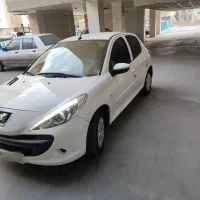 207 مدل 1400 تک برگ