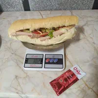 ساندویچ دانش آموزی