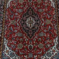 فرش  ۱.۵ متر طول در ۱ متر عرض