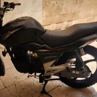 سوزوکی GS150R