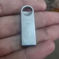 سه عددفلش