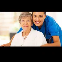 پرستار برای خانم سالمند