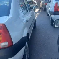 ال ۹۰