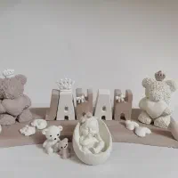 استند اسم و تاریخ تولد