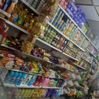 کار درسوپر مارکت پمپ بنزین