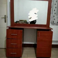 میز آرایش