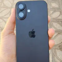 آیفون ۱۶ تمیز