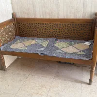 تخت سنتی چوبی