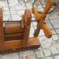 چرخ پنبه ریسی وپاتیل چوبی قدمت دار