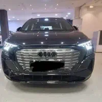 آئودی Q5 تیپ 4 بلک پکیج