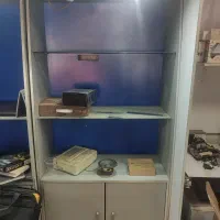 ویترین مغازه