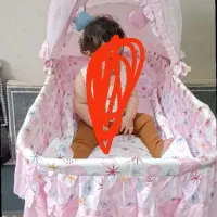 گهواره نوزاد