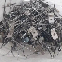 میخ رگال یا اویز