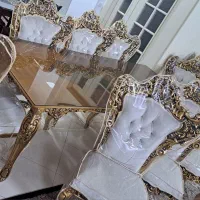 میز ناهارخوری سلطنتی