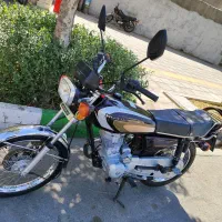 لیفان 125 کاربرات