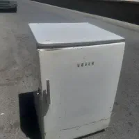 بدنه یخچال کوچک