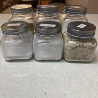 جا ادویه شیشه ای