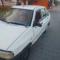 خودرو پراید سفید