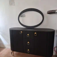 آینه و کنسول