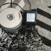 یک عدد دکوری چراغ دار