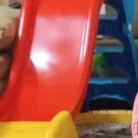 سرسره|اسباب‌بازی بچه|دورود, |دیوار