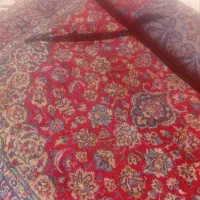 یک عدد فرش دستباف و یک عدد تلویزیون اکس ویژن