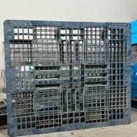 پالت پلاستیکی