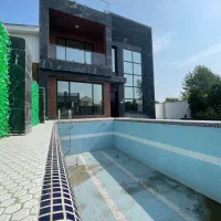ویلا-دوبلکس-نما-مدرن-4-خواب-مستر-استخر-دار