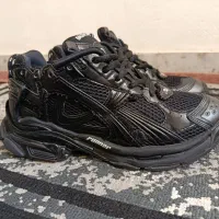 کتونی runner رانر بالنسیاگا
