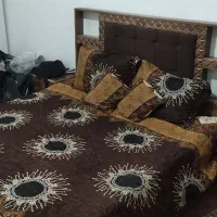 تخت وکمد