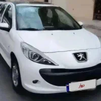 ۲۰۷ سقف شیشه ای